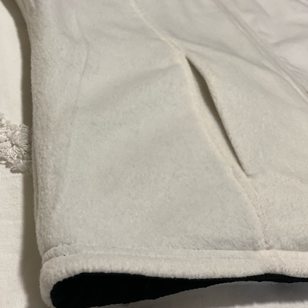 Karen Scott Sport Black Quilted and White Fleece Reversible Vest XL - Picture 9 of 13